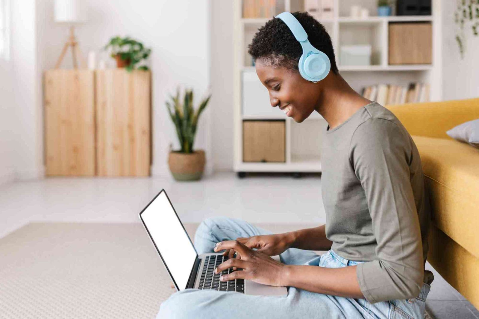 Can You Sing a Song — Lyrics, Meaning & Background