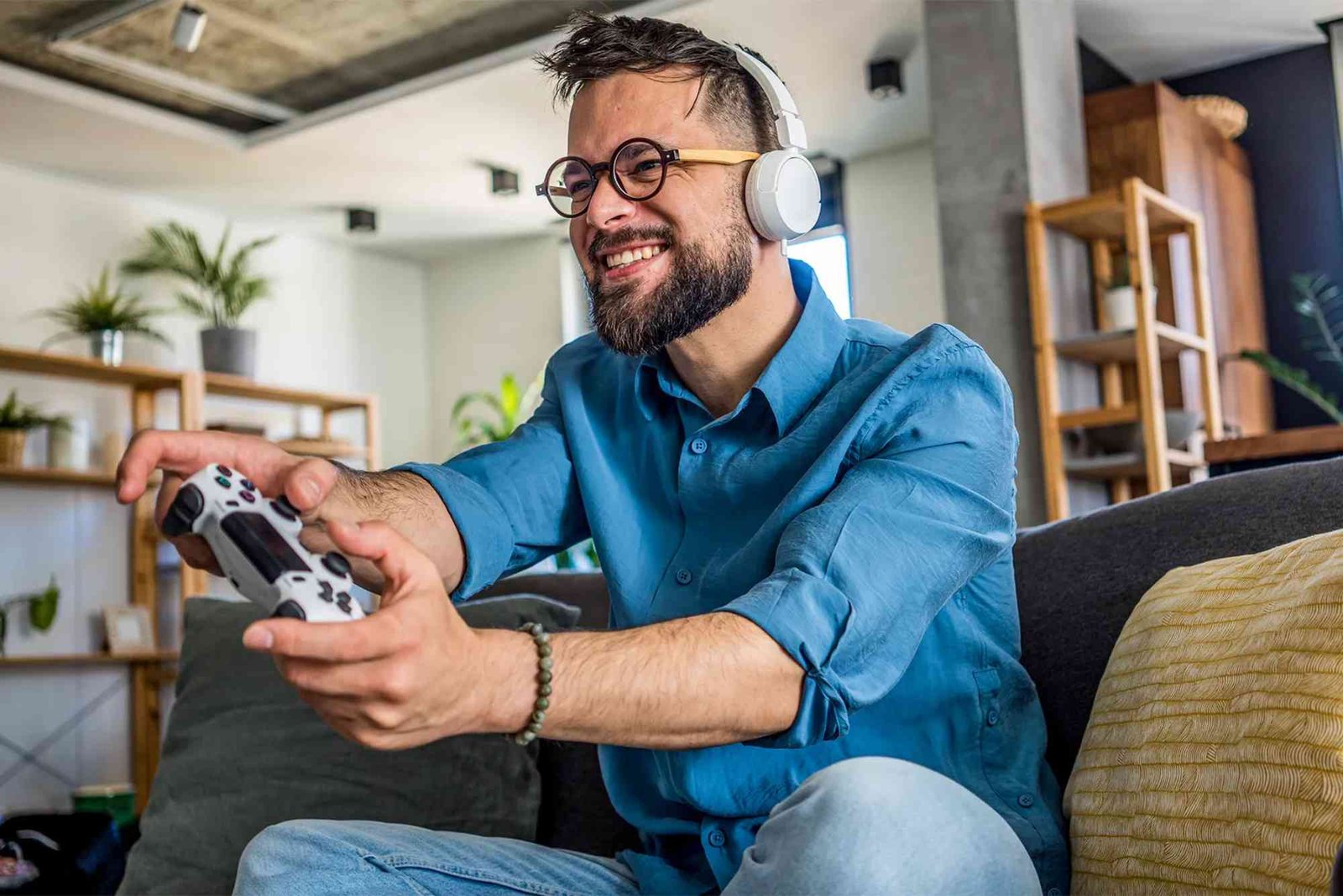 Stop Delaying And Send Large Videos in One Quick Step: Origins & Cultural Impact