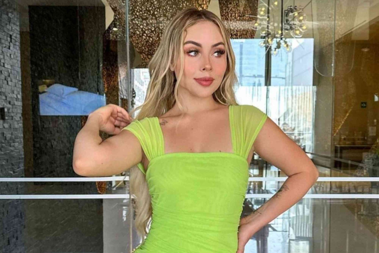 Ximena Saenz Leaked — Lyrics, Meaning & Background