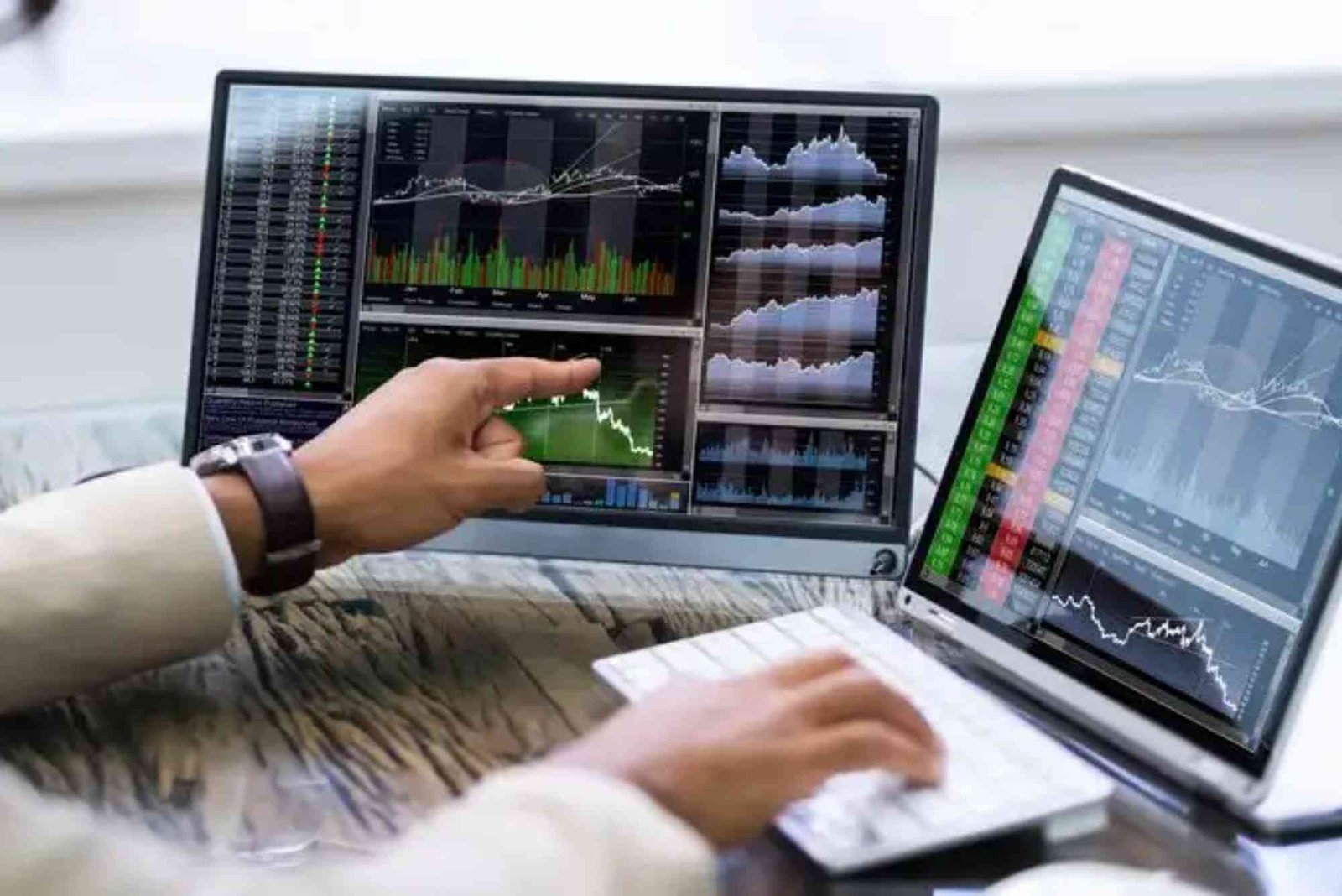 How to Buy And Trade Cryptocurrency: How to Buy & Trade Safely